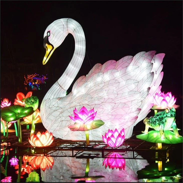 Lighting Traditional Silk Cloth Chinese Swan Lanterns